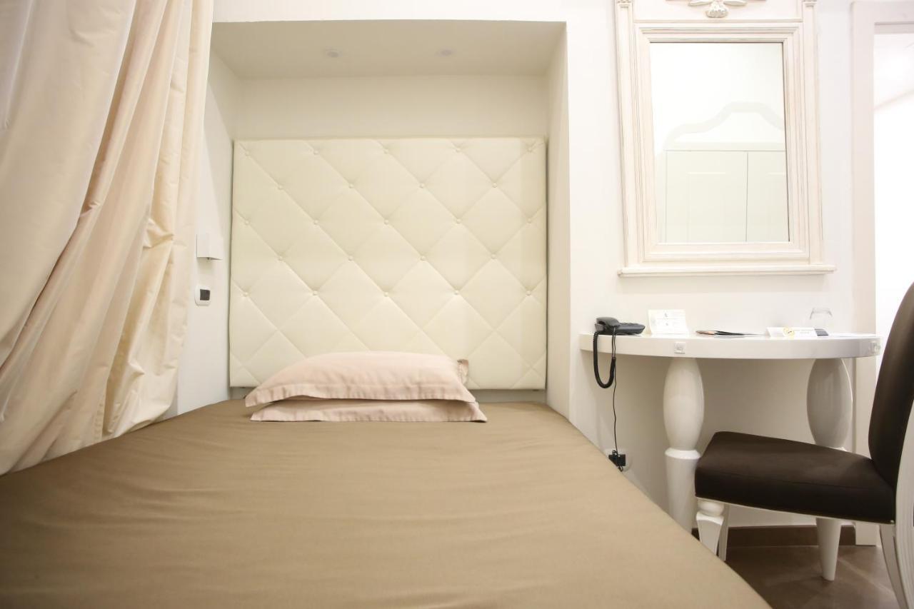 Columbia Wellness & 4*